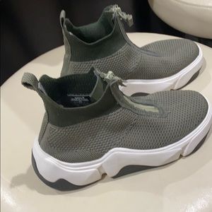 Zara boys shoes barely worn